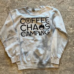 Gildan camping crewneck